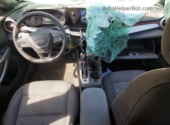 KL77LGE29RC138332 2024 CHEVROLET TRAX Gray Dashboard view