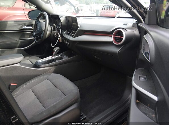 KL77LGE2XRC022881 2024 CHEVROLET TRAX Черный Вид салона спереди
