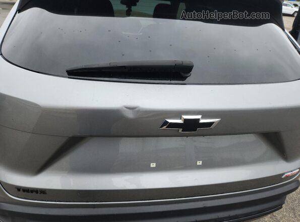 KL77LGE2XRC120843 2024 CHEVROLET TRAX Silver 