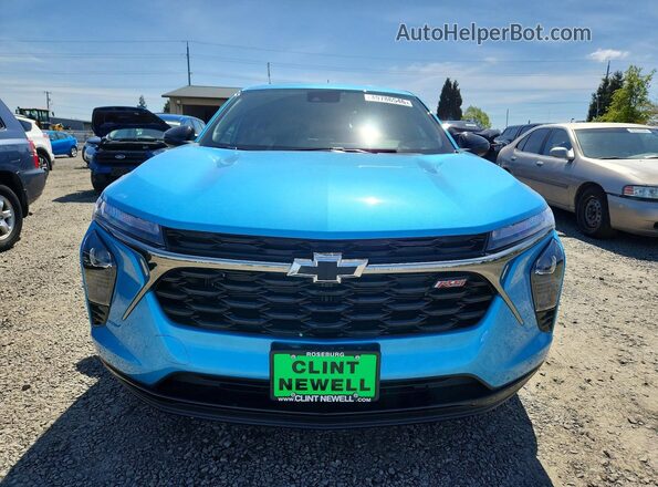 KL77LGEP1TC120085 2026 CHEVROLET TRAX Синий Вид спереди