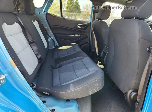 KL77LGEP1TC120085 2026 CHEVROLET TRAX Синий Вид задней части салона