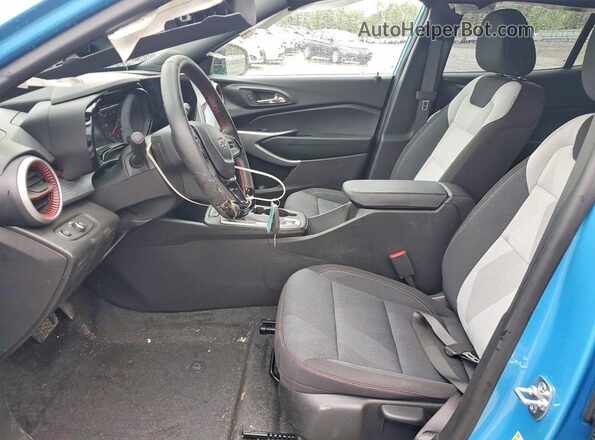 KL77LGEP2SC298070 2025 CHEVROLET TRAX Blue Սալոնի դիմացի տեսք