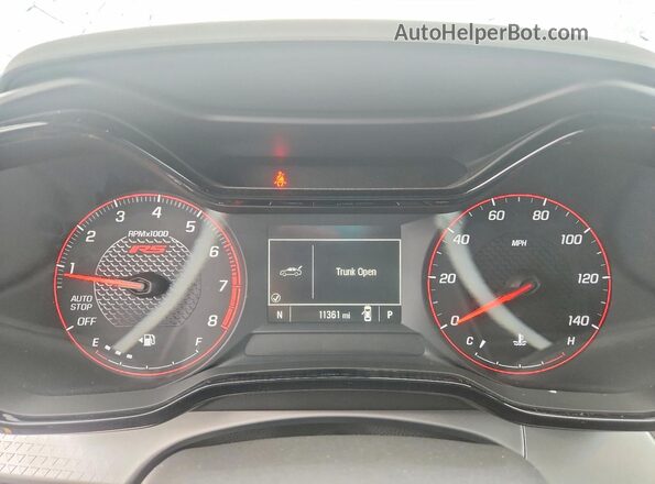 KL77LGEP3SC150221 2025 CHEVROLET TRAX Yellow Սարքավորումների վահանակի տեսք