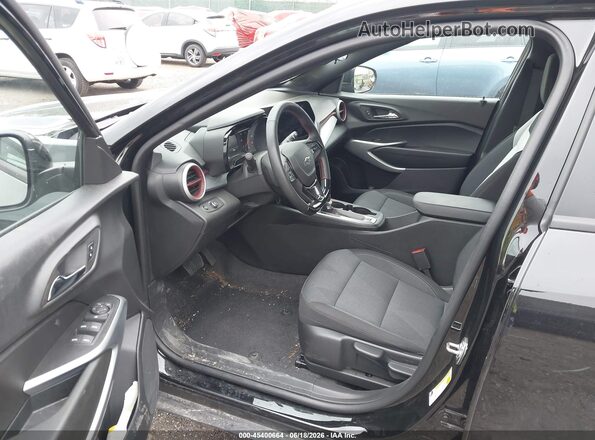 KL77LGEP4TC066085 2026 CHEVROLET TRAX Black წინა სალონის ხედი