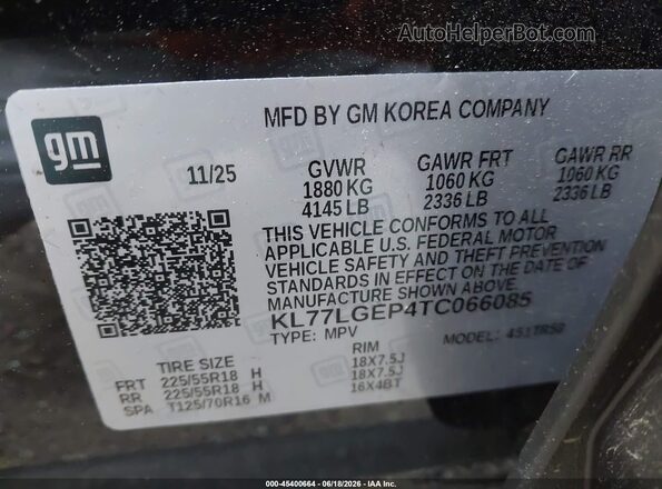 KL77LGEP4TC066085 2026 CHEVROLET TRAX Black ძრავის განყოფილების ხედი
