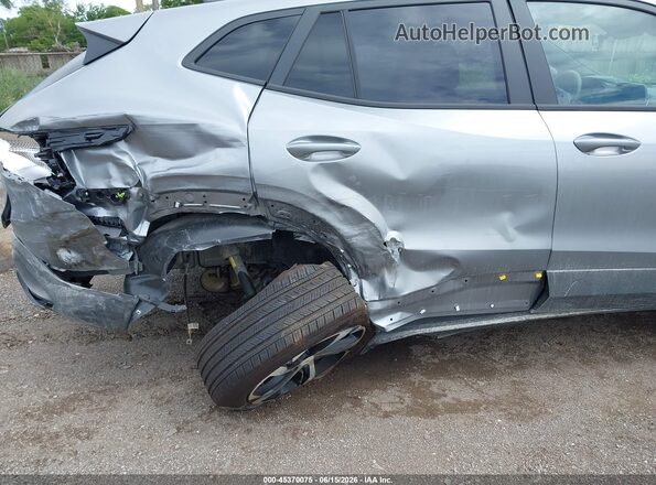KL77LGEP4TC113583 2026 CHEVROLET TRAX Серый 
