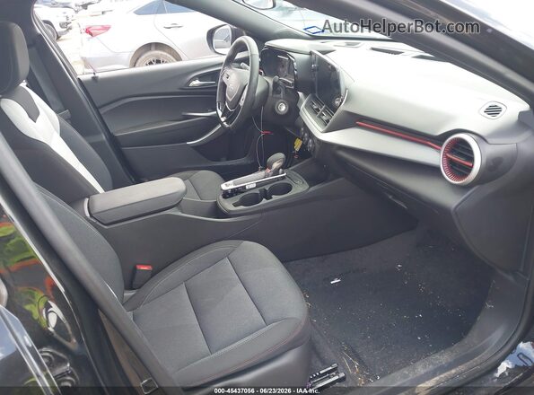 KL77LGEP6TC039034 2026 CHEVROLET TRAX Black Սալոնի դիմացի տեսք