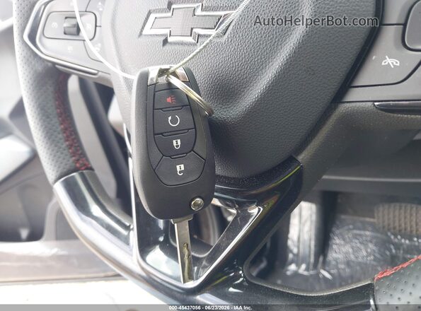 KL77LGEP6TC039034 2026 CHEVROLET TRAX Black Առջևի վահանակի տեսք