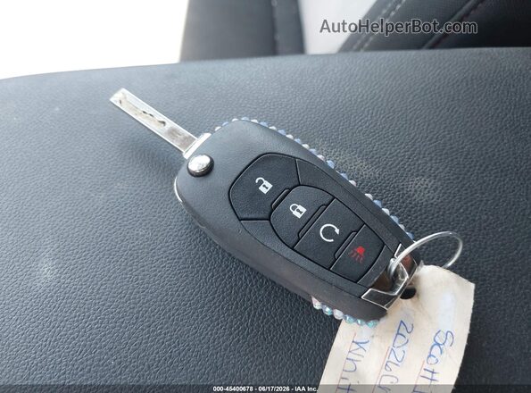 KL77LGEP6TC100916 2026 CHEVROLET TRAX White Вид панелі приладів