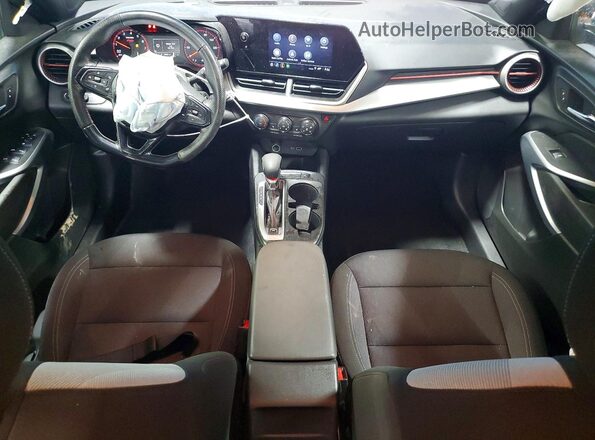 KL77LGEP7SC034942 2025 CHEVROLET TRAX Blue Dashboard view