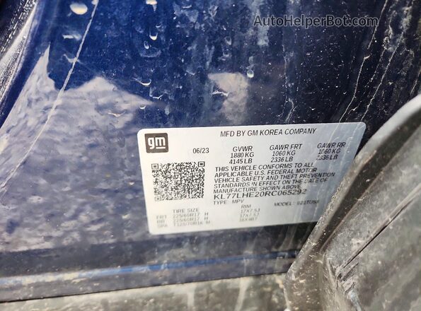 KL77LHE20RC065292 2024 CHEVROLET TRAX Blue VIN կոդի պիտակի տեսք