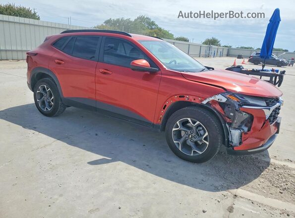 KL77LHE24RC083472 2024 CHEVROLET TRAX Red Przód prawy