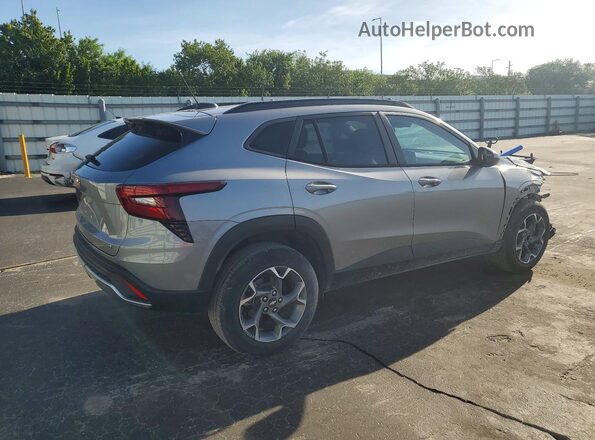 KL77LHE27RC132891 2024 CHEVROLET TRAX Silver 