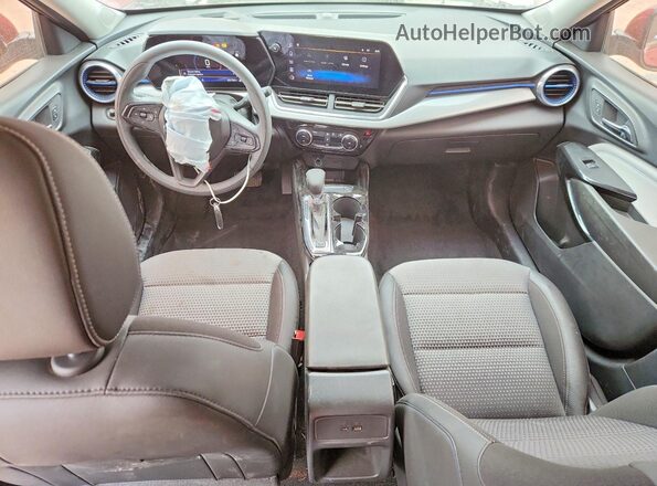 KL77LHE29RC187603 2024 CHEVROLET TRAX Maroon Vista del salpicadero
