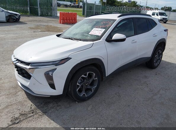 KL77LHEP0SC312618 2025 CHEVROLET TRAX White Front left