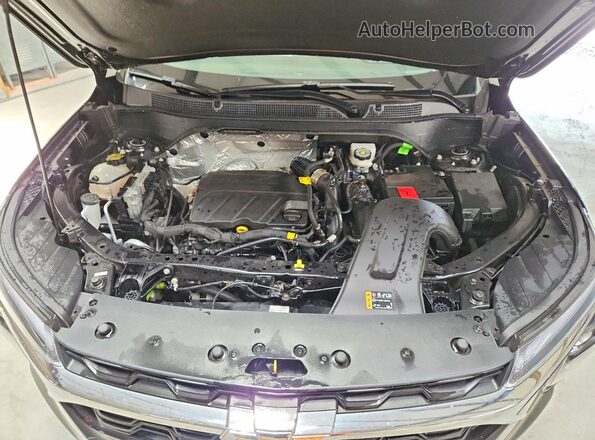 KL77LHEP1SC235791 2025 CHEVROLET TRAX Black Vista del compartimento del motor