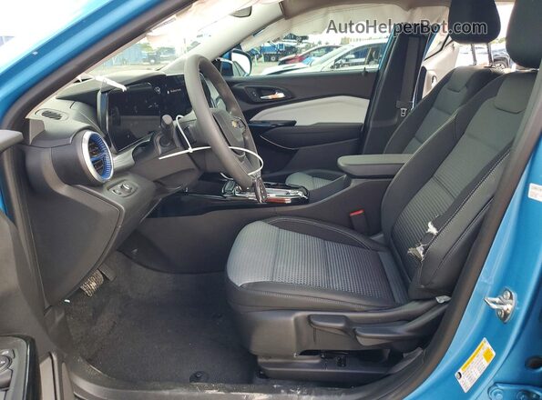 KL77LHEP1TC034748 2026 CHEVROLET TRAX Blue 