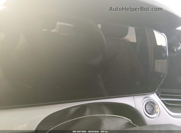 KL77LHEP2SC051749 2025 CHEVROLET TRAX Green Rear seats view