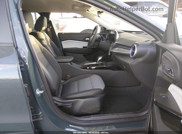 KL77LHEP2SC051749 2025 CHEVROLET TRAX Green Front interior view