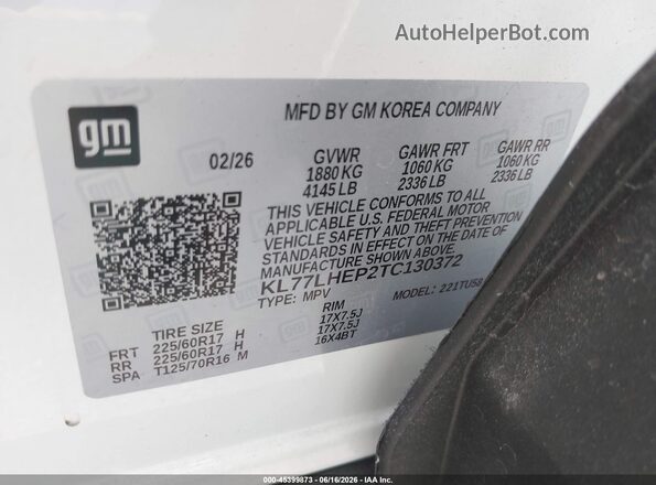 KL77LHEP2TC130372 2026 CHEVROLET TRAX White Engine compartment view