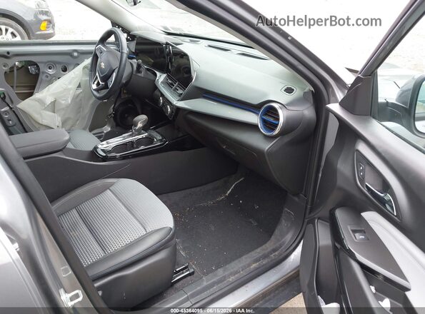 KL77LHEP3SC052280 2025 CHEVROLET TRAX Gray Սալոնի դիմացի տեսք