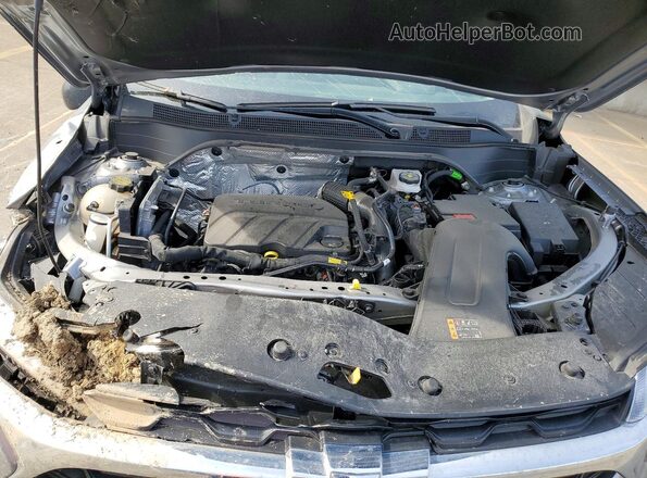 KL77LHEP3SC089037 2025 CHEVROLET TRAX Серебряный Вид подкапотного пространства
