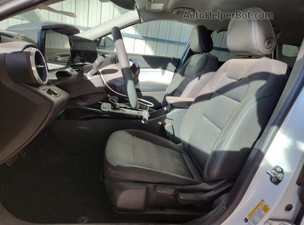 KL77LHEP3SC214067 2025 CHEVROLET TRAX White 