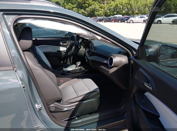 KL77LHEP3SC308501 2025 CHEVROLET TRAX Gray Widok wnętrza z przodu