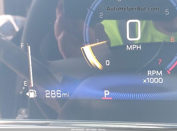KL77LHEP3TC157404 2026 CHEVROLET TRAX Black 