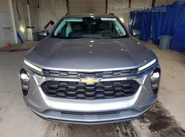 KL77LHEP4SC176347 2025 CHEVROLET TRAX Gray Vista frontal