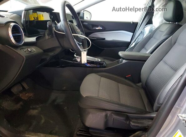 KL77LHEP4SC176347 2025 CHEVROLET TRAX Gray Vista interior delantera