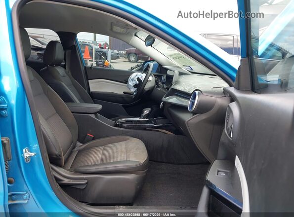 KL77LHEP4SC205944 2025 CHEVROLET TRAX Blue Front interior view