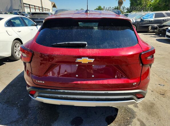 KL77LHEP4SC231170 2025 CHEVROLET TRAX Burgundy Հետևի տեսք