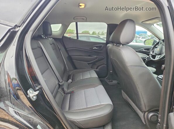 KL77LHEP4SC237759 2025 CHEVROLET TRAX Black Vista interior trasera