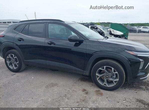 KL77LHEP4SC340597 2025 CHEVROLET TRAX Black Սալոնի հետևի տեսք