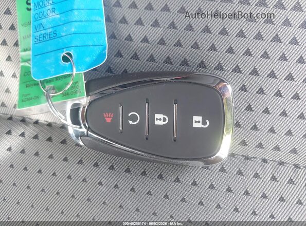 KL77LHEP4TC056274 2026 CHEVROLET TRAX Серый Вид панели приборов