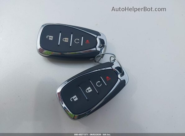 KL77LHEP4TC069252 2026 CHEVROLET TRAX Серый Вид панели приборов