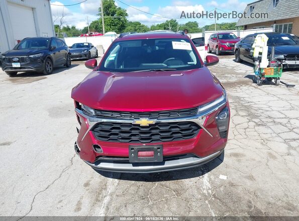 KL77LHEP5SC045105 2025 CHEVROLET TRAX Maroon Вид щитка приладів