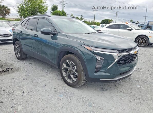 KL77LHEP5SC254103 2025 CHEVROLET TRAX Green Front right