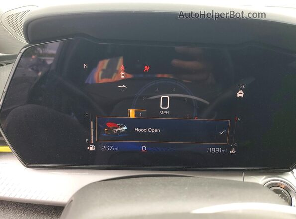 KL77LHEP5SC254103 2025 CHEVROLET TRAX Green Instrument cluster view