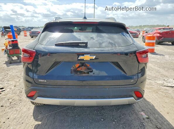 KL77LHEP6SC285053 2025 CHEVROLET TRAX Black Հետևի տեսք