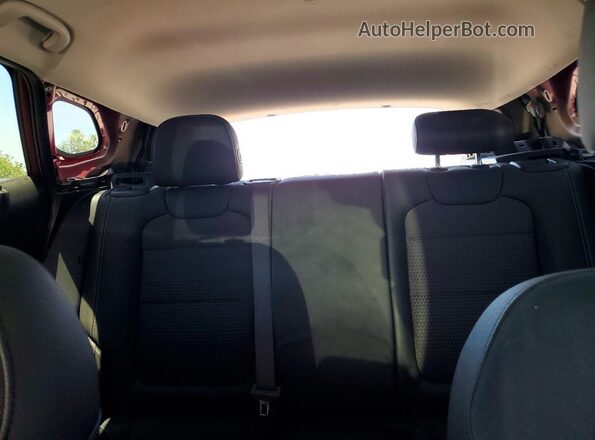 KL77LHEP6SC296988 2025 CHEVROLET TRAX Red Հետևի նստատեղերի տեսք