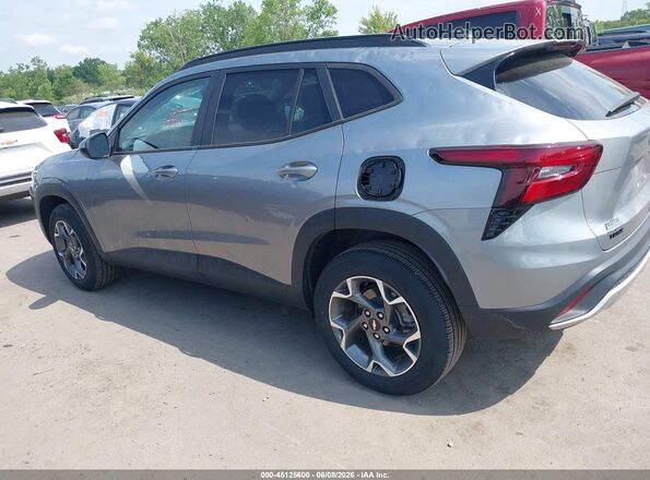 KL77LHEP7SC023736 2025 CHEVROLET TRAX Silver 360 interior view