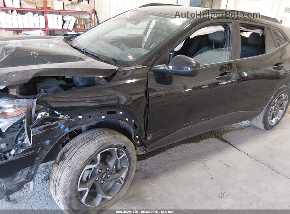 KL77LHEP7SC121018 2025 CHEVROLET TRAX Черный Вид спереди