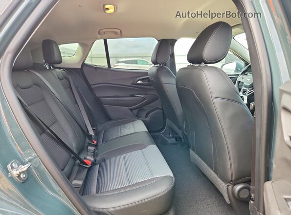 KL77LHEP7SC276412 2025 CHEVROLET TRAX Green 