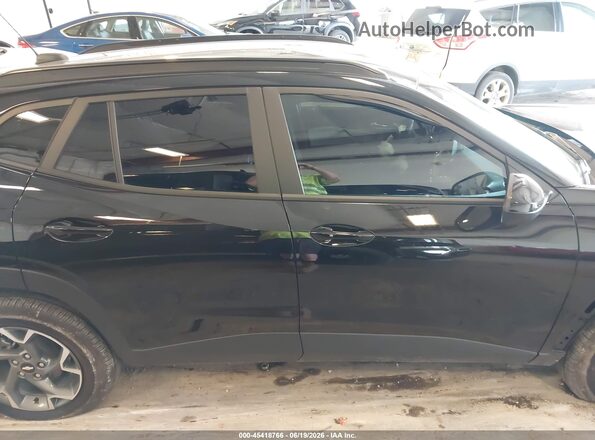 KL77LHEP7SC324121 2025 CHEVROLET TRAX Black უკანა სალონის ხედი