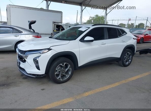 KL77LHEP7TC024225 2026 CHEVROLET TRAX White Front left