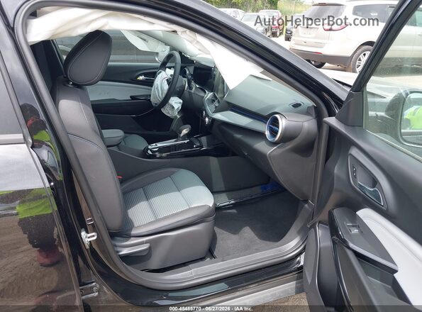 KL77LHEP7TC146955 2026 CHEVROLET TRAX Black Սալոնի դիմացի տեսք