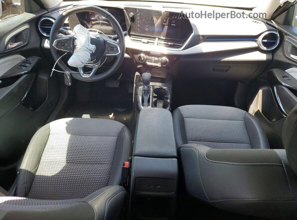 KL77LHEP8SC163861 2025 CHEVROLET TRAX Black 