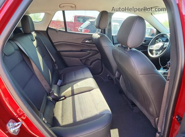 KL77LHEP8SC218129 2025 CHEVROLET TRAX Red Հետևի նստատեղերի տեսք
